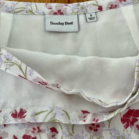 NWT Aritzia Sunday Best Dawson Floral White & Pink Wrap Mini Skirt Size S / P - Picture 7 of 8